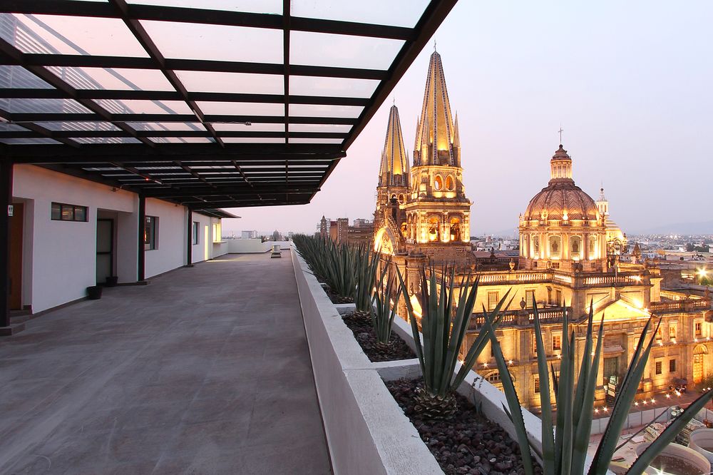 One Guadalajara Centro Historico image 1